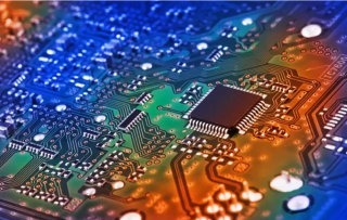 隨美遏華？日媒：日芯片產(chǎn)業(yè)將遭重創(chuàng)